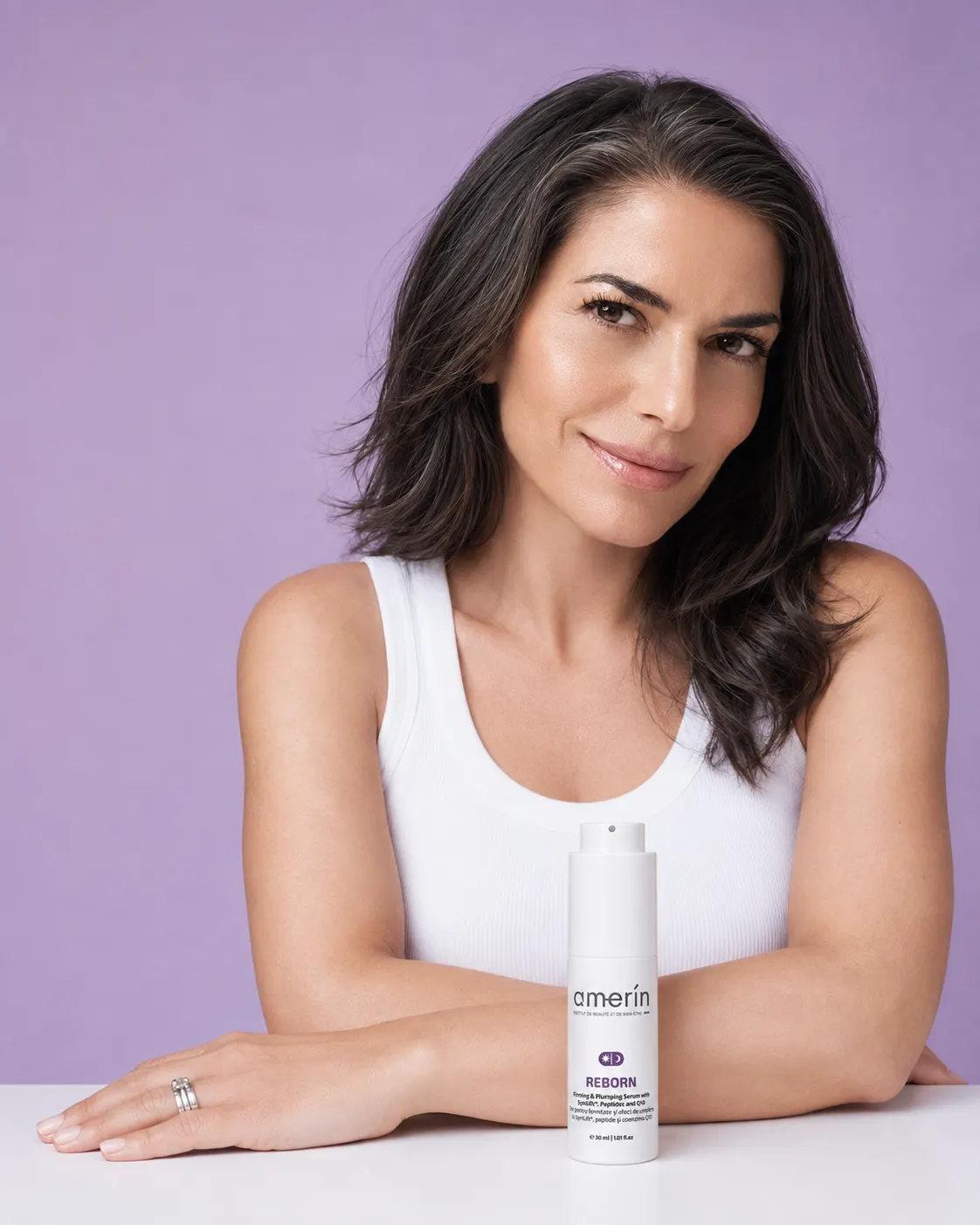 Woman with amerín REBORN serum